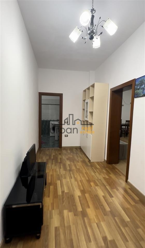 Affitto, Appartamento 1+1, Sauk, Tirana - 300€ | 80 m²