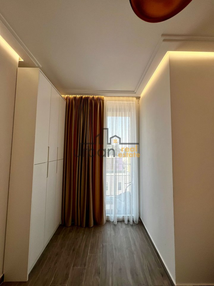 Qera, Apartament 2+1, Rruga Riza Cerova, Tiranë - 900€ | 100 m²