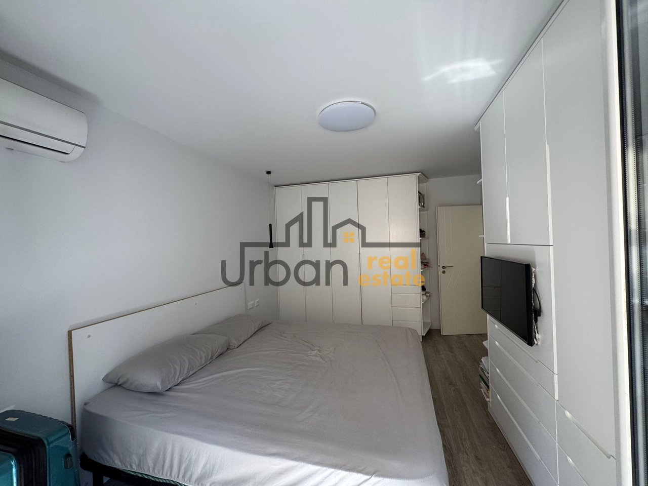 In affitto, appartamento 2+1, Blloku, Tirana - €1200 | 96 m²
