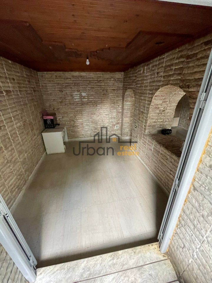 Affitto, Negozio, United School, Tirana - 400€ | 45 m²