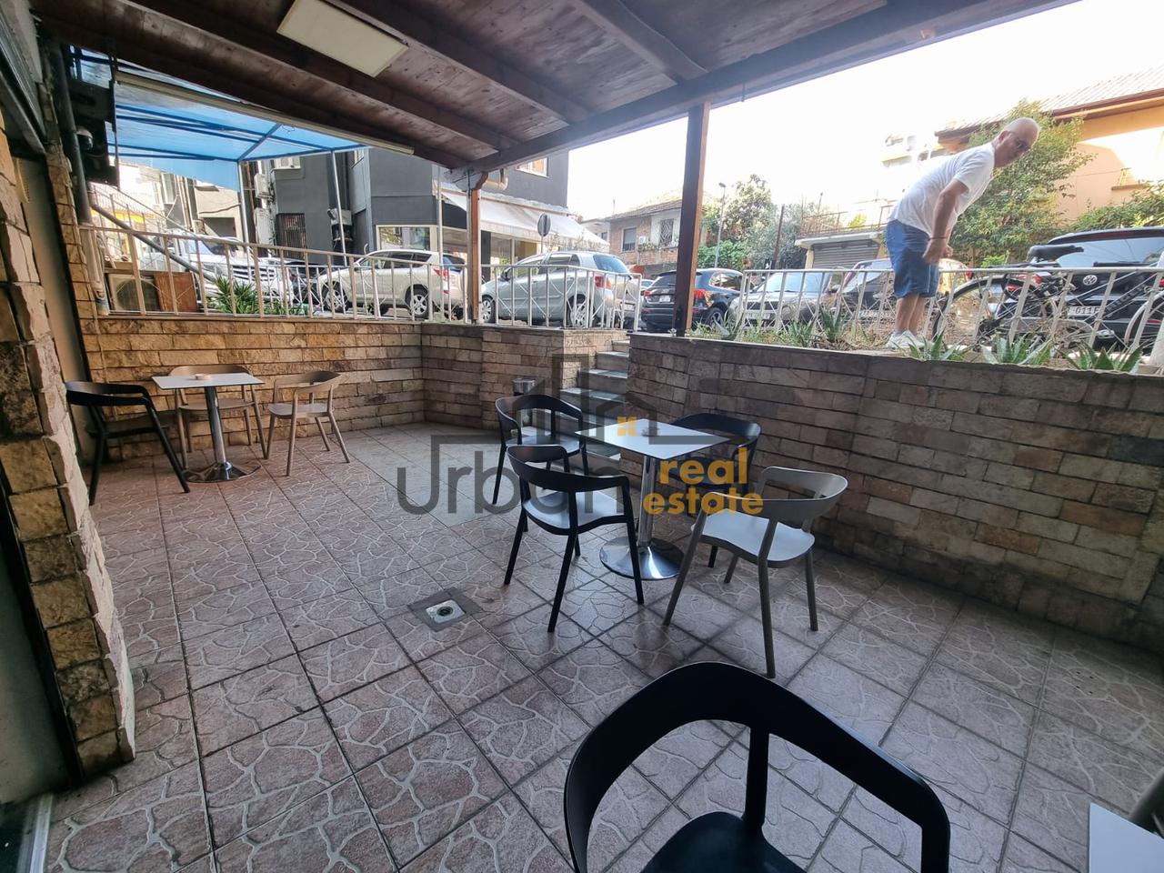 Affitto, Locale Commerciale, Via "Hoxha Tahsim", Tirana - 500€ | 94 m²