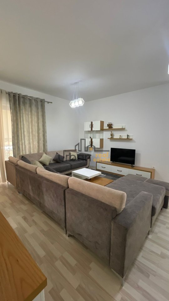 ESCLUSIVO, Affitto, Appartamento 2+1+2, Complesso Delijorgji, Tirana – 1300€ | 122 m²