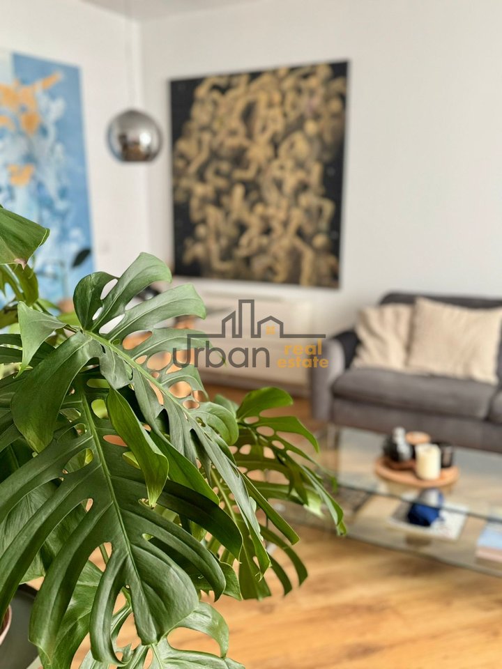 Qera,  Apartament 1+1, Ish Ekspozita, Tiranë - 900€ | 74 m²