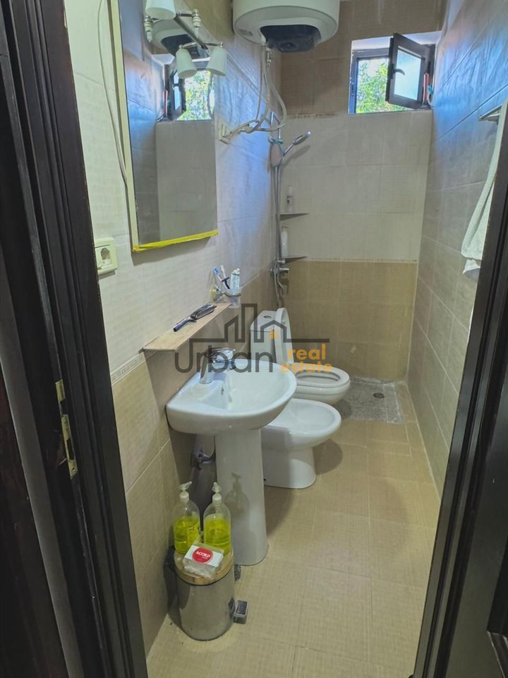Qera, Shtepi 1+1,  Rruga 5 Maji, Tiranë - 390€ | 60 m²