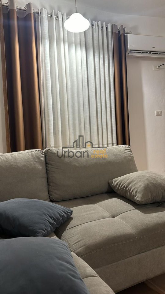Qera, Shtepi 1+1,  Rruga 5 Maji, Tiranë - 390€ | 60 m²