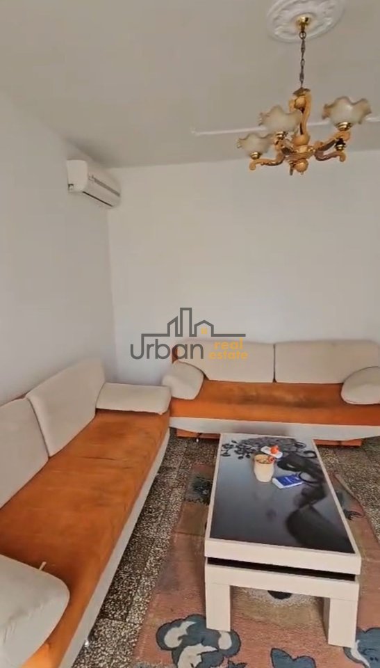 Shitet, Apartament 1+1,  Pazari i Ri, Tiranë - 122,000€ | 63 m²