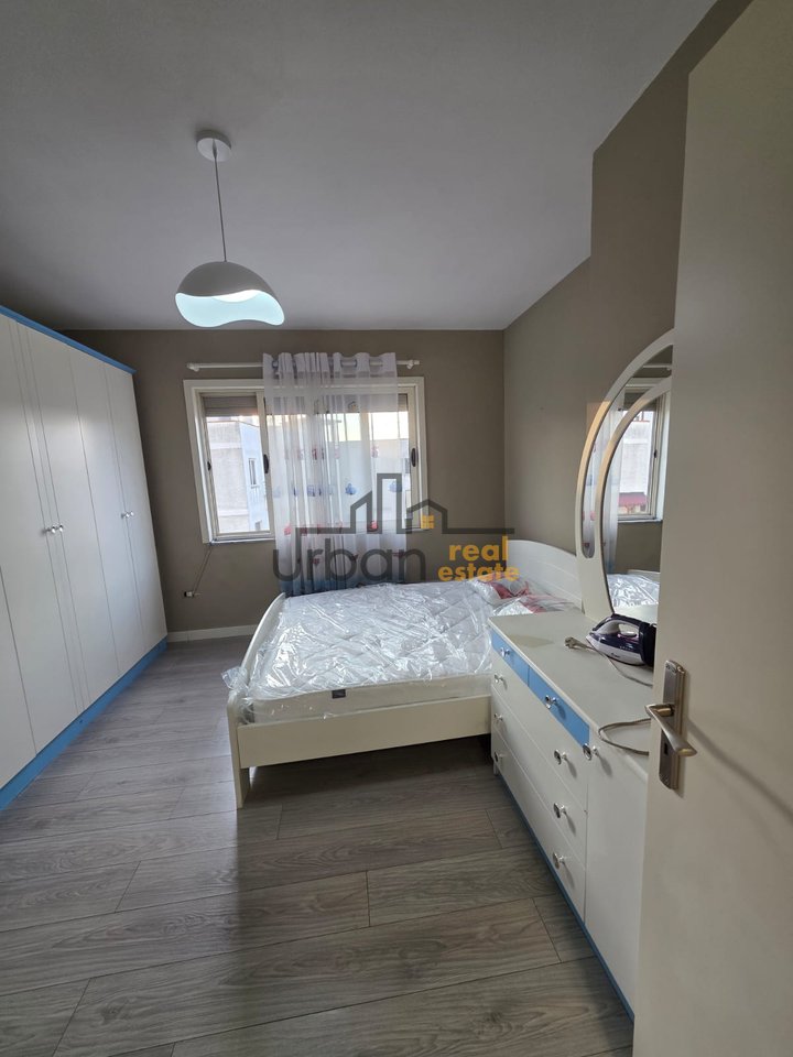 Appartamento in affitto 2+1+2 balconi a Yzberish, Tirana - 500€ | 93 m²
