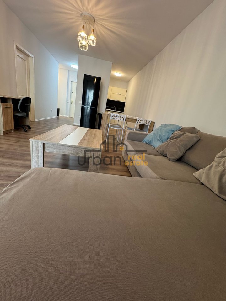 For rent, 2+1 Apartment, Kolombo Complex, Tirana - 800€ | 120 m²
