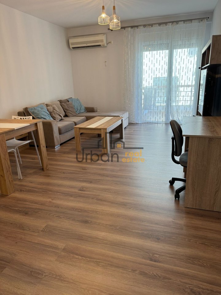 For rent, 2+1 Apartment, Kolombo Complex, Tirana - 800€ | 120 m²