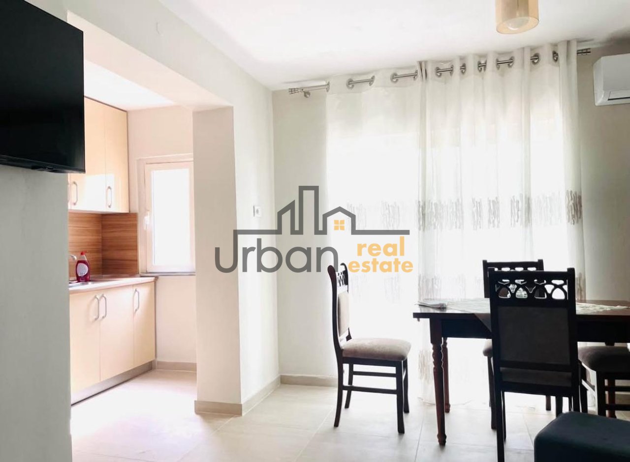 Qera, Apartament 3+1, Rruga Fortuzi, Tiranë - 750€ | 90 m²