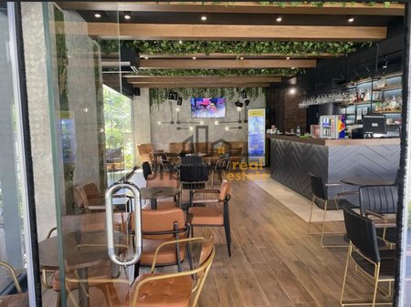 For rent, Fresh Local, Tirana - 650€ | 210 m²