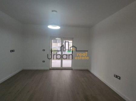 In vendita, Appartamento 1+1, Komuna e Parisit, Tirana - €190.000 | 77 m²