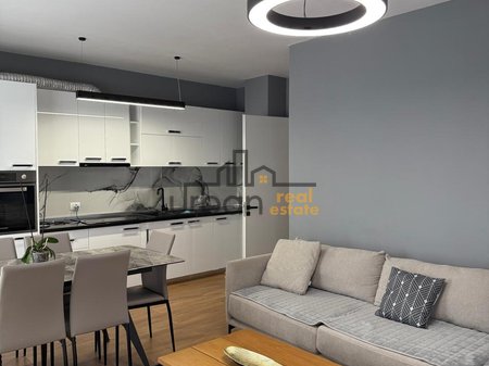 Qera, Apartament 2+1, Jordan Misja, Tiranë - 750€ | 85 m²