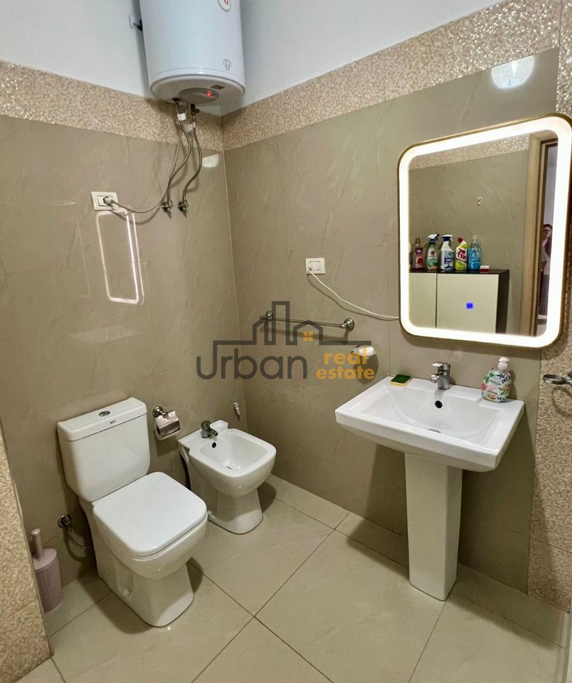Shitet, Apartament 2+1, Yzberisht, Tiranë - 135000€ | 88 m²
