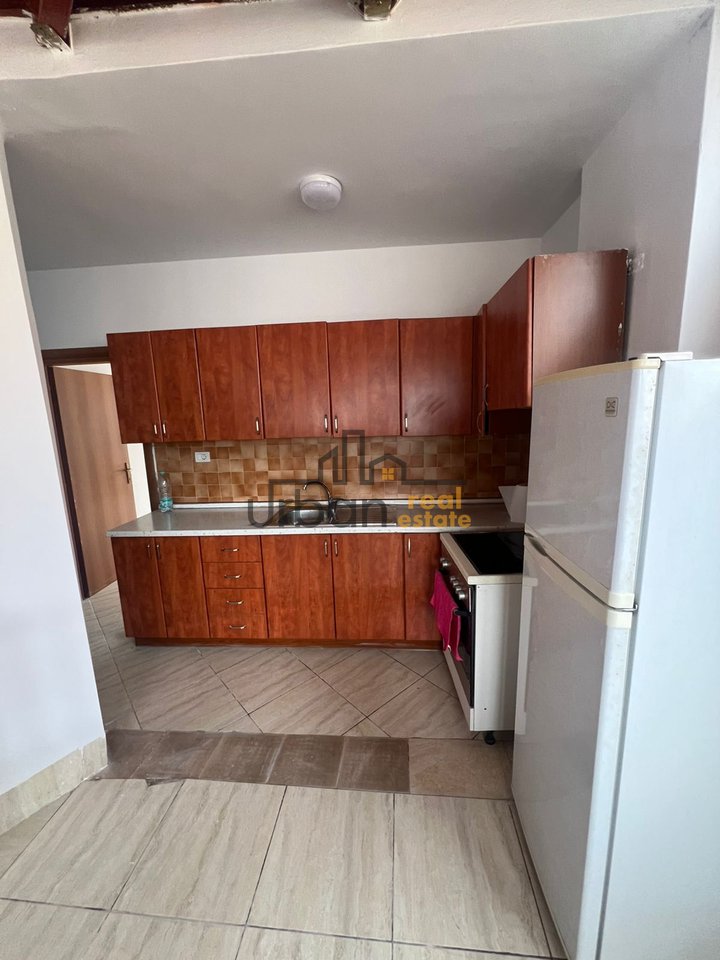 Affitto, Appartamento 2+1, Ali Demi, Tirana - 650€ | 100 m²