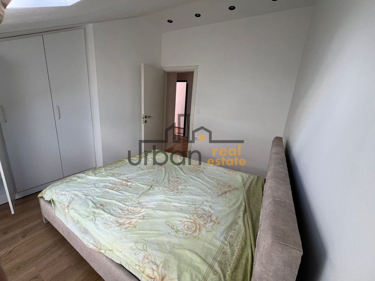 Qera, Apartament 1+1,  Fresku, Tiranë - 350€ | 50 m²