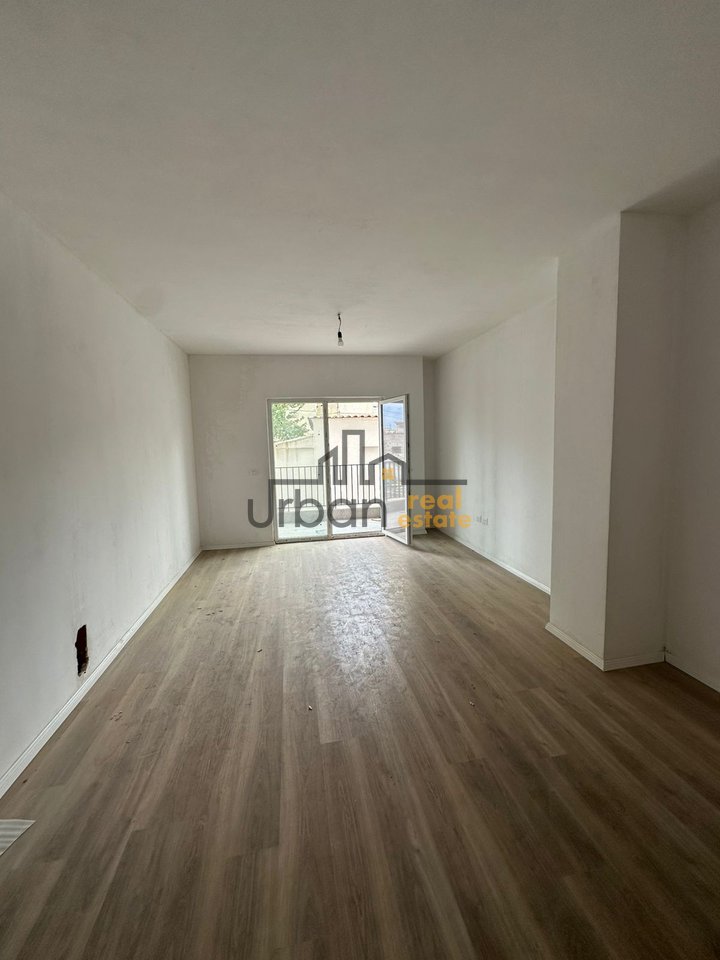Shitet, Apartament 1+1, Kompleksi Aura, Tiranë - 132,000€ | 72 m²