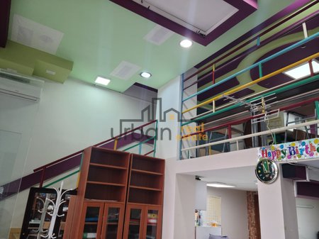 Qera, Ambient Biznesi, Ish Tregu Elektrik, Tiranë - 600€ | 80 m²