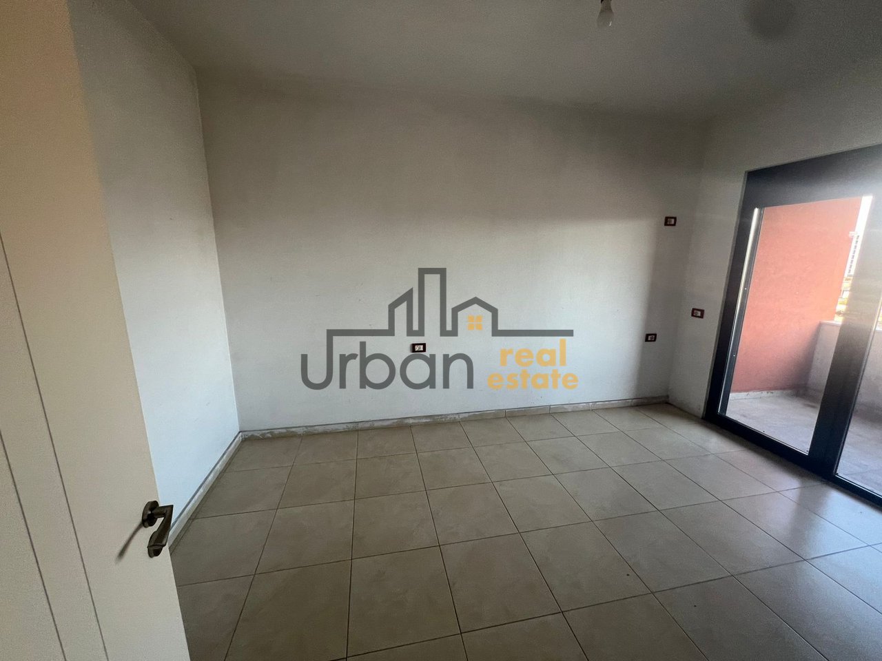 Shitet, Apartament 1+1, Kompleksi Vega,Casa Italia, Tiranë - 81,000€ | 61.5 m²