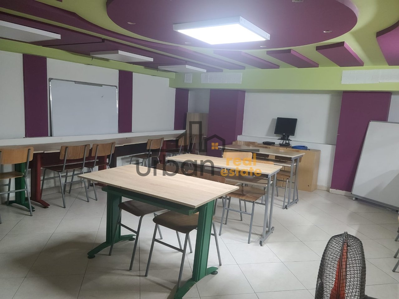 Qera, Ambient Biznesi, Ish Tregu Elektrik, Tiranë - 600€ | 80 m²