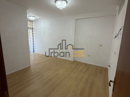 For sale, 2+1 Apartment, Fresku, Tirana - 112,000€ | 75 m²