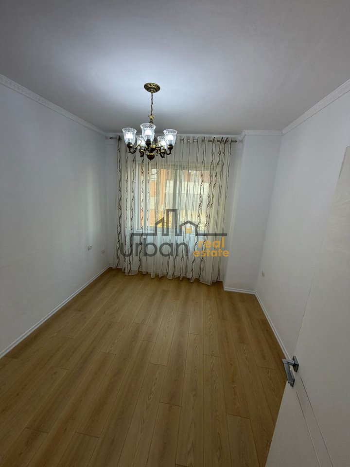 For sale, 2+1 Apartment, Fresku, Tirana - 112,000€ | 75 m²
