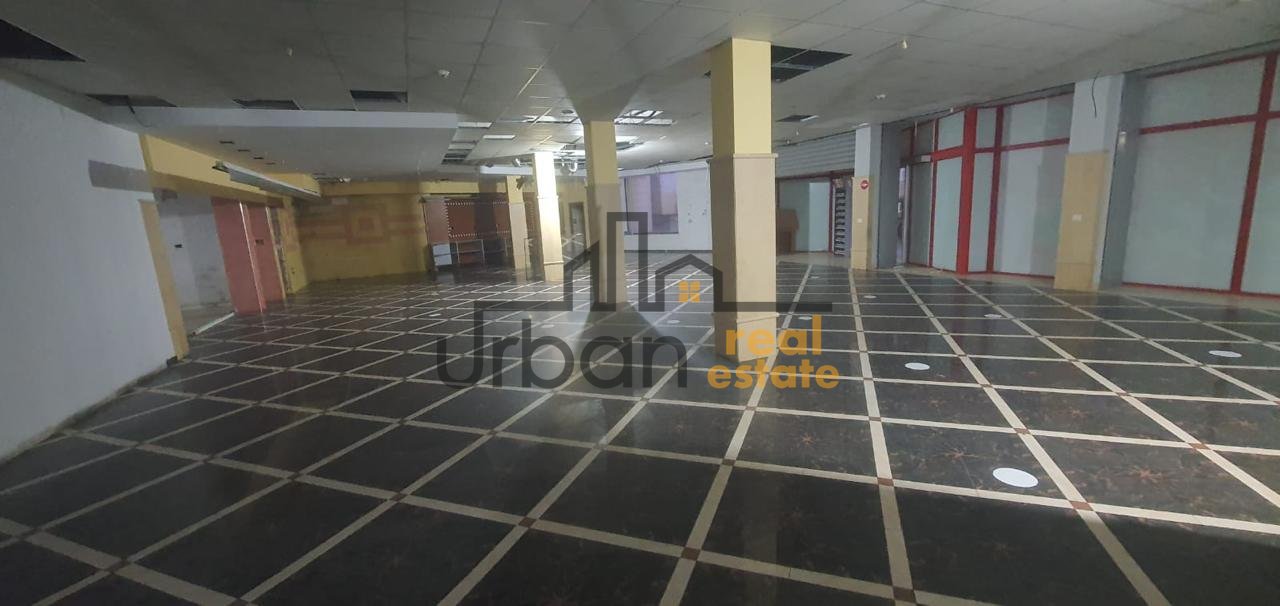 In vendita, Negozio, Scuola di Balletto, Tirana - €1.600.000 | 996 m2
