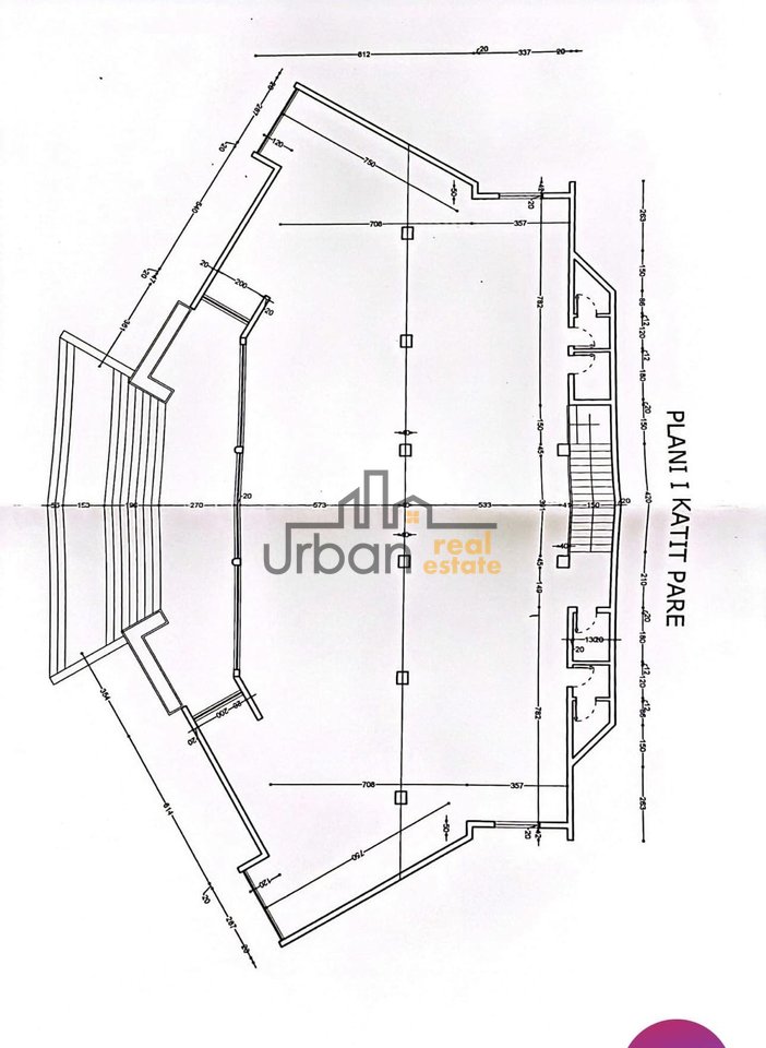 In vendita, Negozio, Scuola di Balletto, Tirana - €1.600.000 | 996 m2