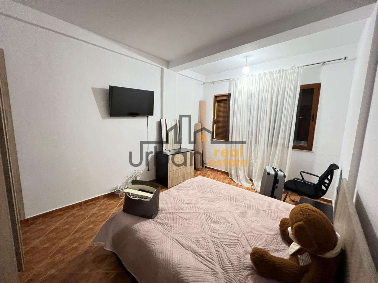 Villa in vendita, 2 piani ad Ali Demi, Tirana - 300000€ |