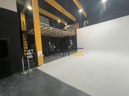 In Affitto, Negozio, 5 Maji, Tirana - €3000 | 220 m²