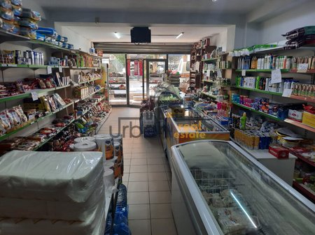Affitto, Negozio, Porcellana (lato strada principale), Tirana - 600€ | 80 m2