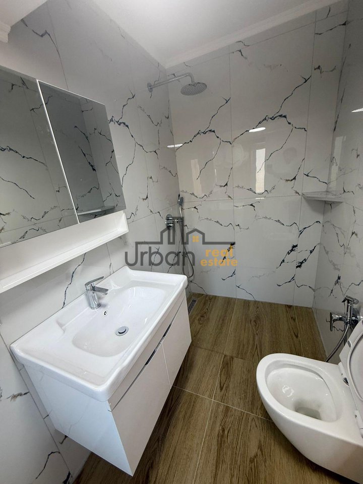 Monolocale in affitto a Myslym Shyri, Tirana - €95.000 | 30 m²