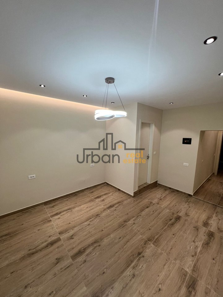 For Rent, Business Environment, Myslym Shyri, Tirana - 800€| 30 m2