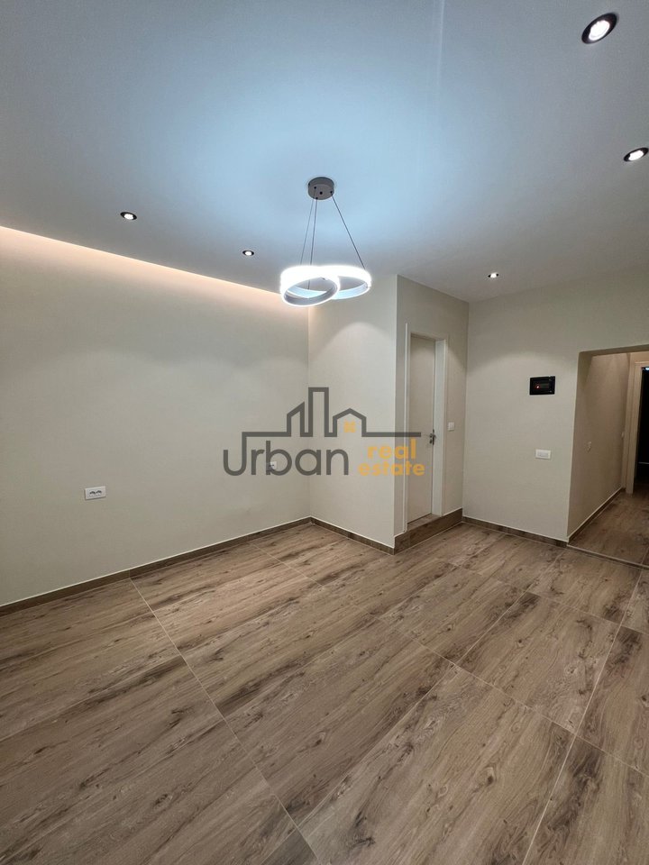 For Rent, Business Environment, Myslym Shyri, Tirana - 800€| 30 m2