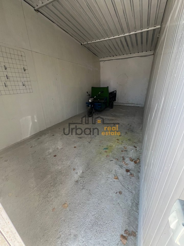 Affitto, Negozio, 5 maggio, Tirana - 500€ | 200 m²