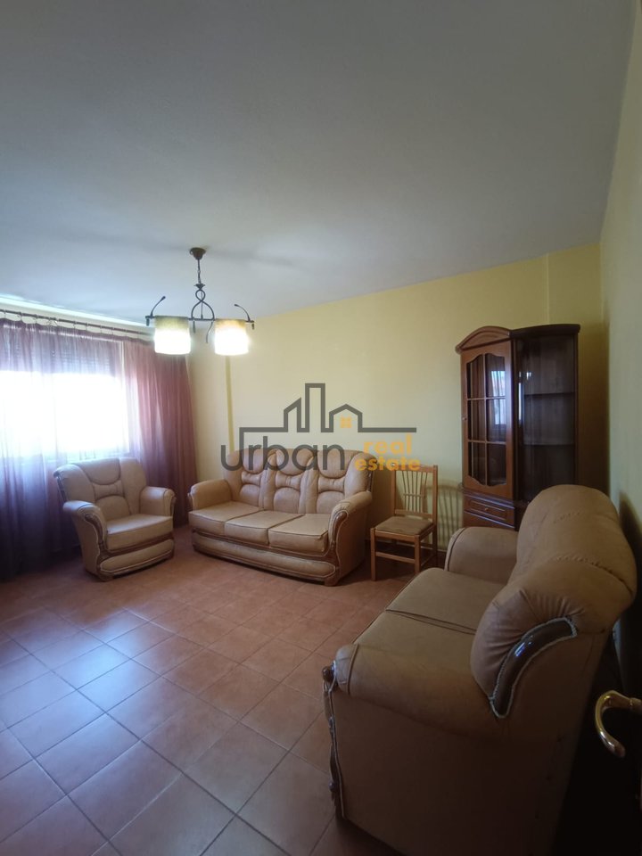 In affitto, Appartamento 1+1, Parcheggio autobus, Tirana - €550 | 70m²