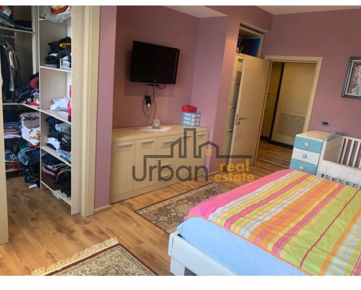 In vendita, Appartamento 2+1, Ali Demi, Tirana - €180.000 | 110 m²