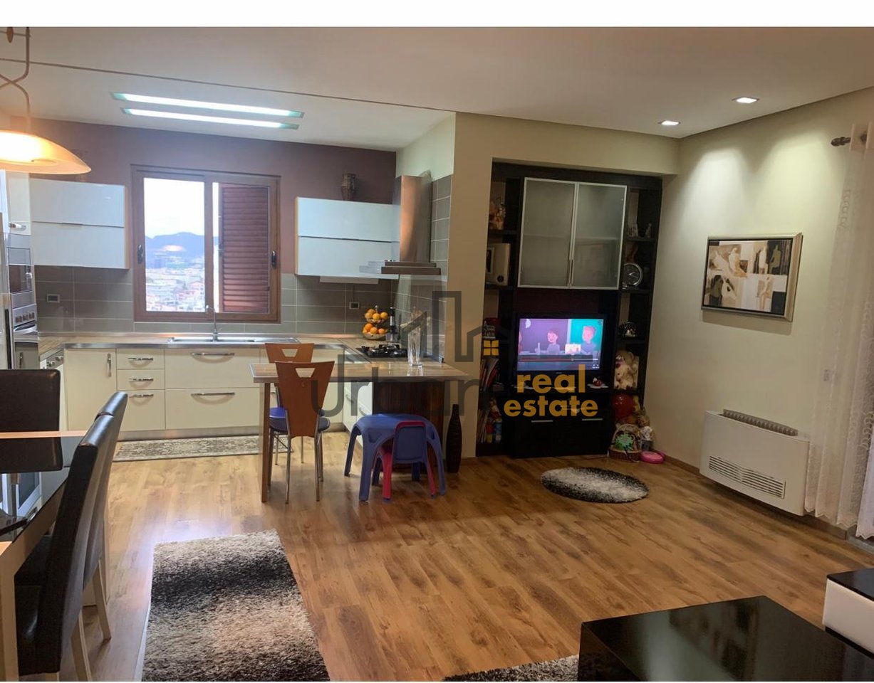 In vendita, Appartamento 2+1, Ali Demi, Tirana - €180.000 | 110 m²