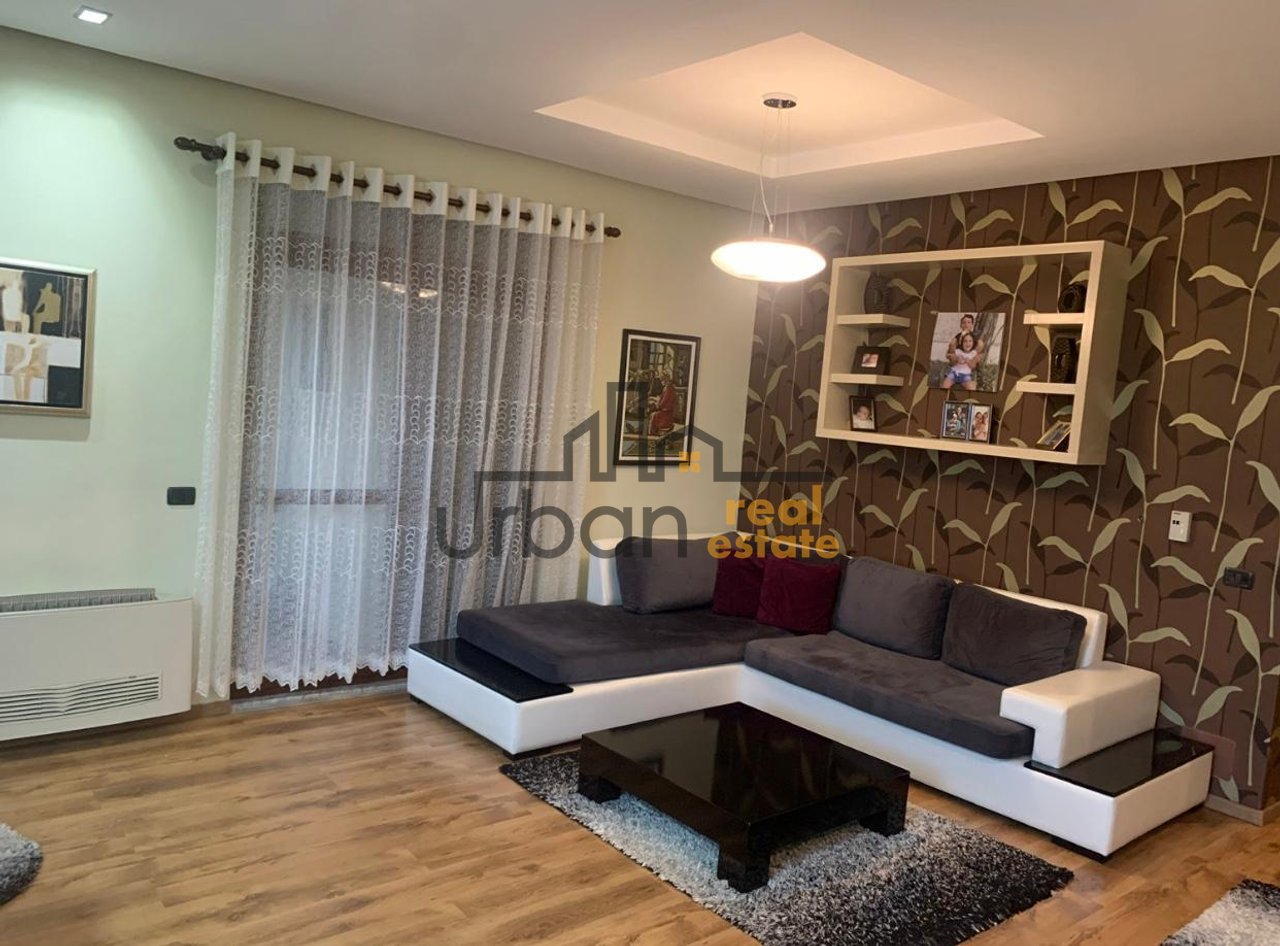 In vendita, Appartamento 2+1, Ali Demi, Tirana - €180.000 | 110 m²