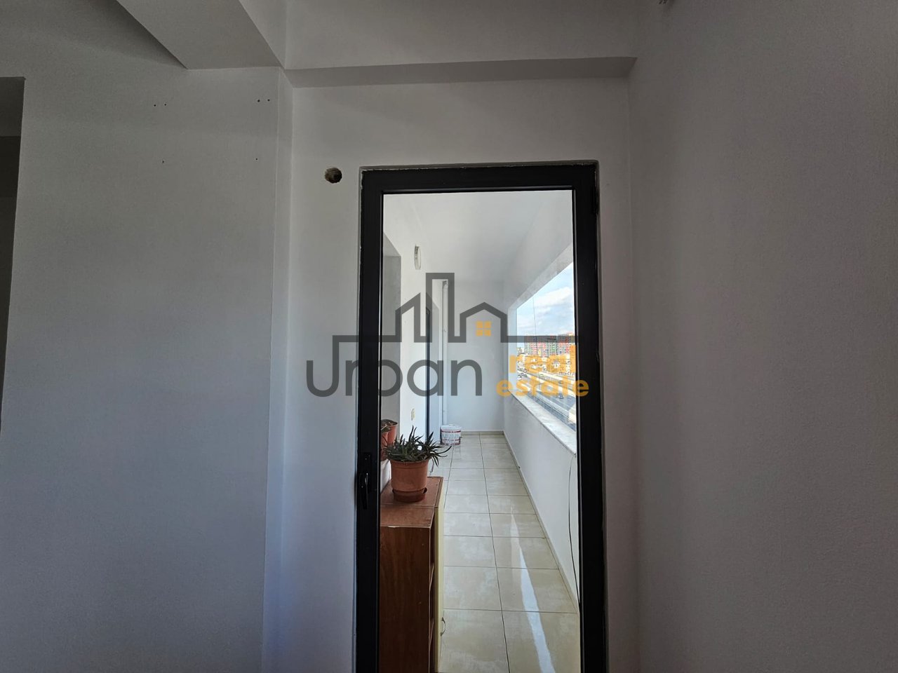 In affitto, Appartamento 2+1+2, Astir, Tirana - 400€ | 110 m²
