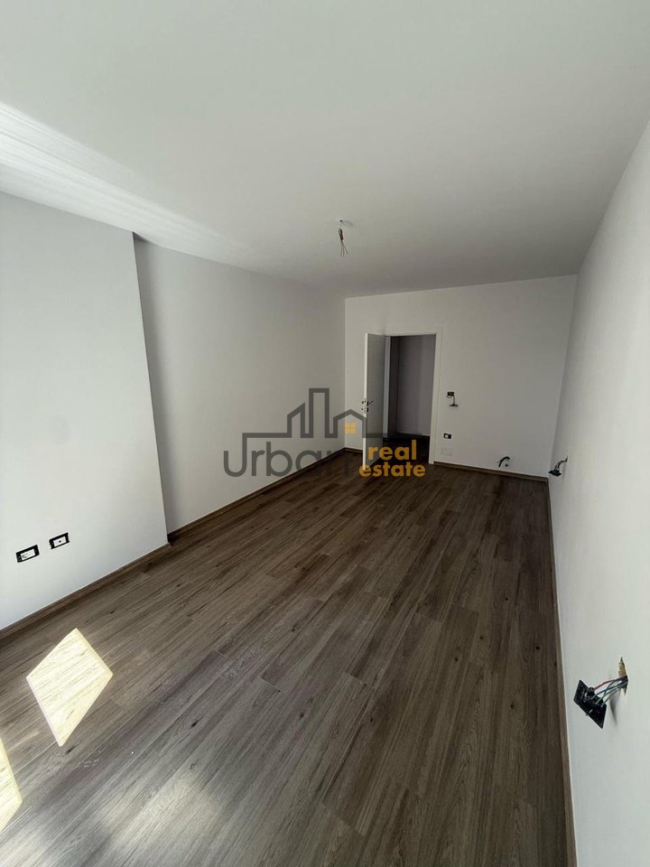 For sale, 1+1 Apartment, Xhanfize Keko Street, Tirana - €142,000 | 75m²