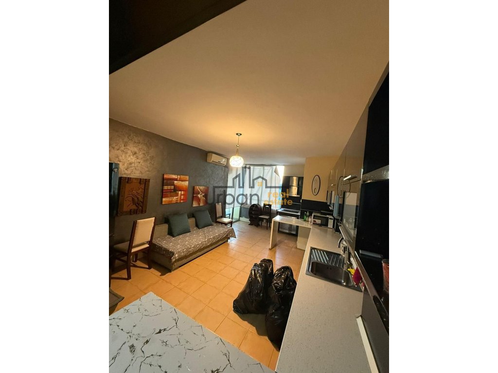 urbanrealestate.al