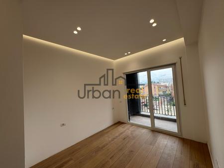 Appartamento in Affitto 2+1 a Golden Park, Tirana - 500€ | 86 m²