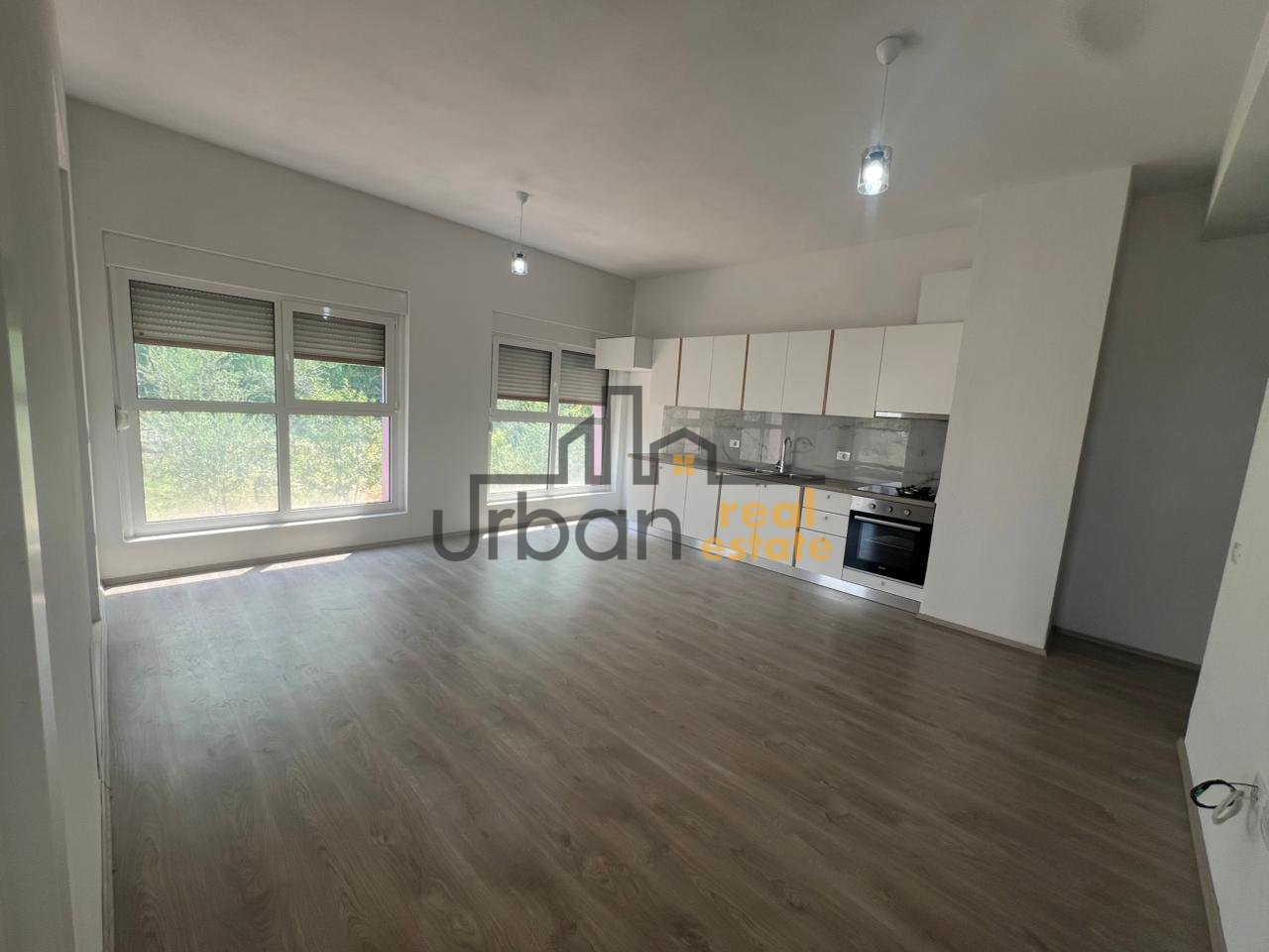 In vendita, Appartamento 2+1, Complesso Mangalem, Tirana - €135.000 | 81,5 m²