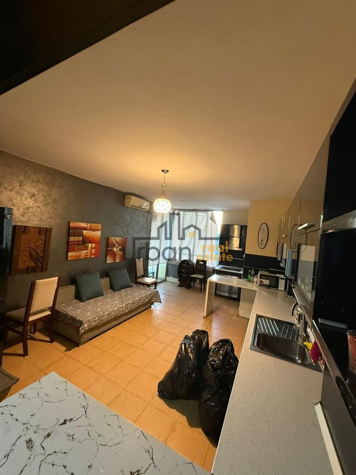 For rent, Apartment 2+1, Paris Commune, Tirana - 750€ | 100 m²