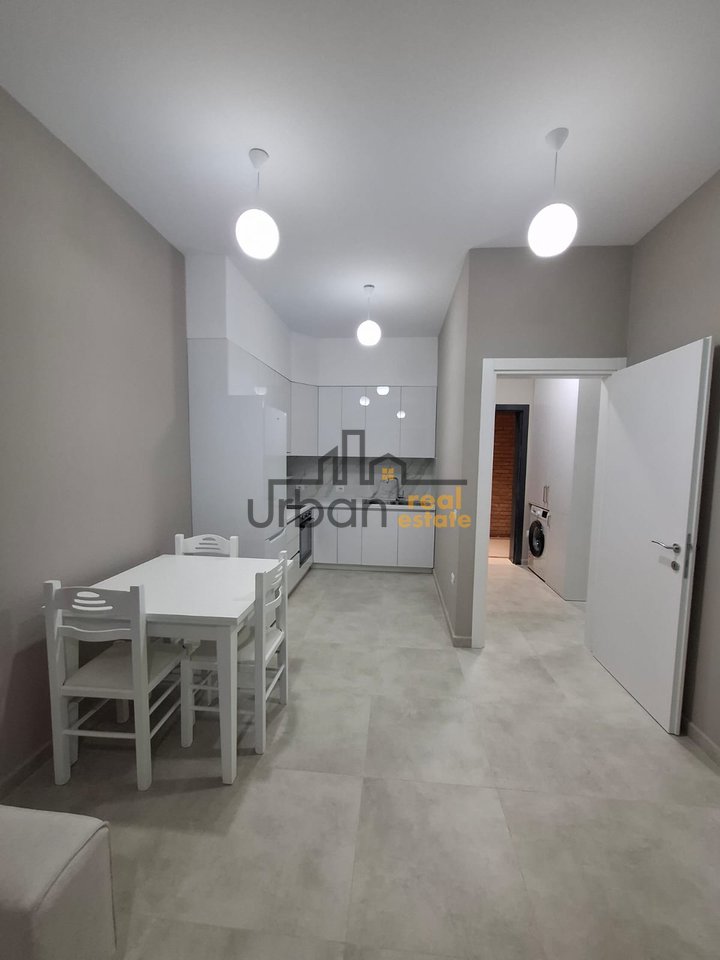 In affitto, Appartamento 1+1, Henke Residence, Tirana - €600 | 60 m²