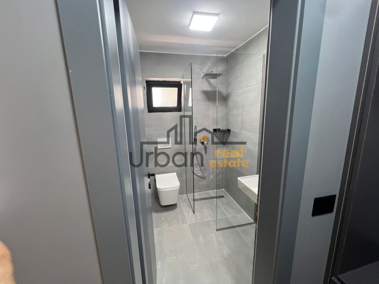 For sale, 2 Apartments 1+1 and 1 Studio, Mine Peza, Tirana - €268,000 | 107.17 m²