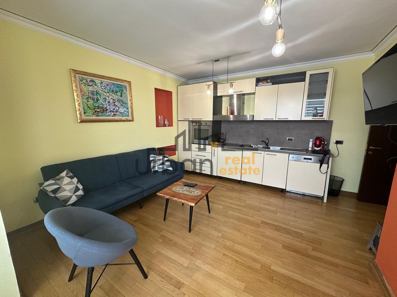 In affitto, Appartamento 2+1, Stadio Air Albania, Tirana - 900€ | 80 m²