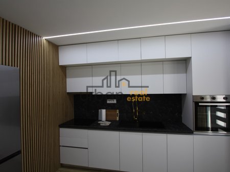 For Rent, Studio Apartment, 21 Dhjetori, Tirana - 550€ | 35 m²