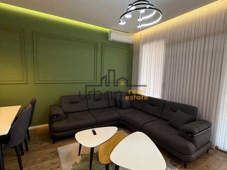 Qera, Apartament 1+1+ Post parkimi, Kompleksi Delijorgji, Tiranë – 1150€ | 70 m²